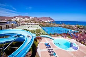 فندق Playitas