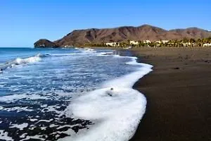Playitas فندق