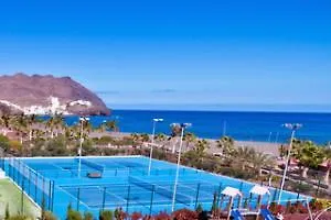 Playitas فندق
